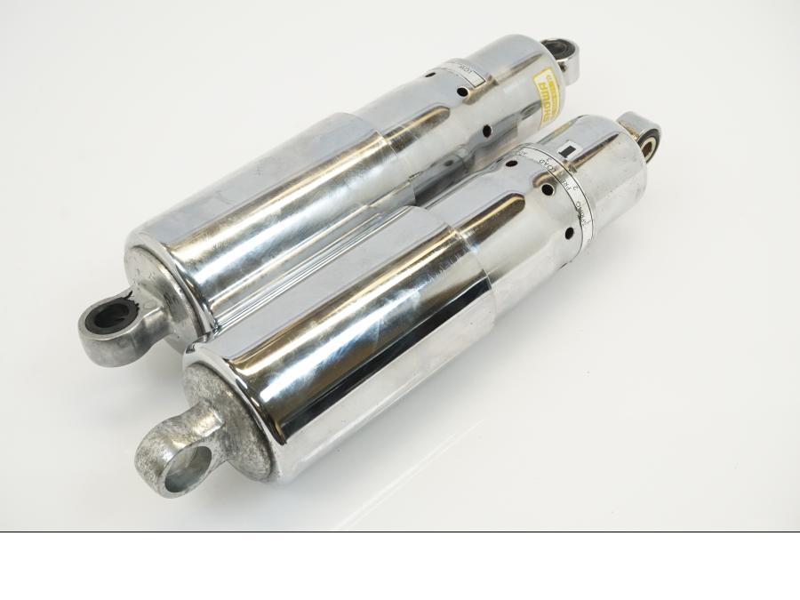 Baksidan på Stötdämpare från en Honda VT 1100 C -1997 motorcykel.