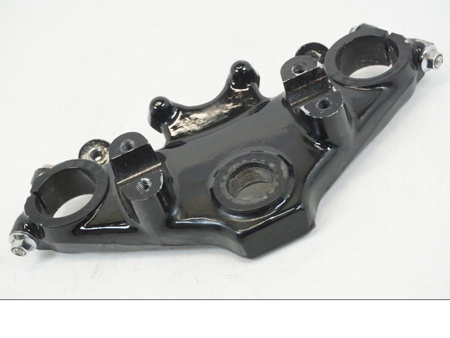 Baksidan på Gaffelkrona från en Honda CB 650 -1980 motorcykel.