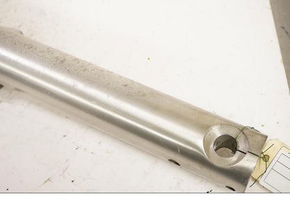 Baksidan på Gaffelben från en Kawasaki VN 1500 -1994 motorcykel.