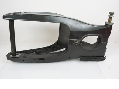 Höger sida på Sving från en Yamaha YZF R6 -2006 motorcykel.