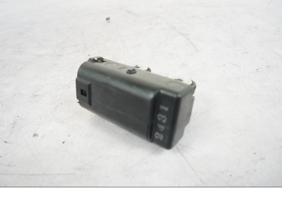 Vänster sida på Tilt Sensor från en Triumph Bonneville T120 -2021 motorcykel.