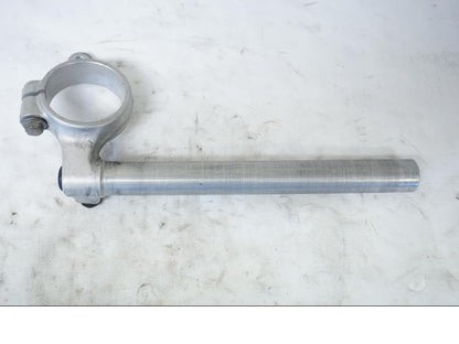 Baksidan på Styre från en Suzuki GSX-R 750 -2001 motorcykel.