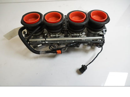 Baksidan på Spjällhus från en Kawasaki ZZ-R 1400 -2010 motorcykel.