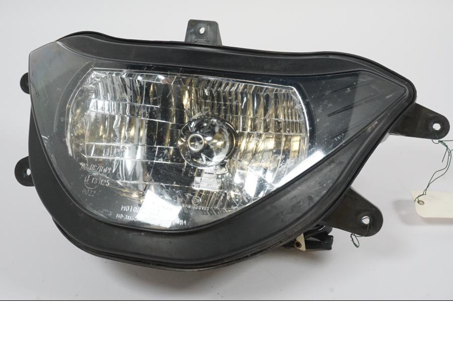 Baksidan på Strålkastare från en Yamaha YZF 600 R -1997 motorcykel.