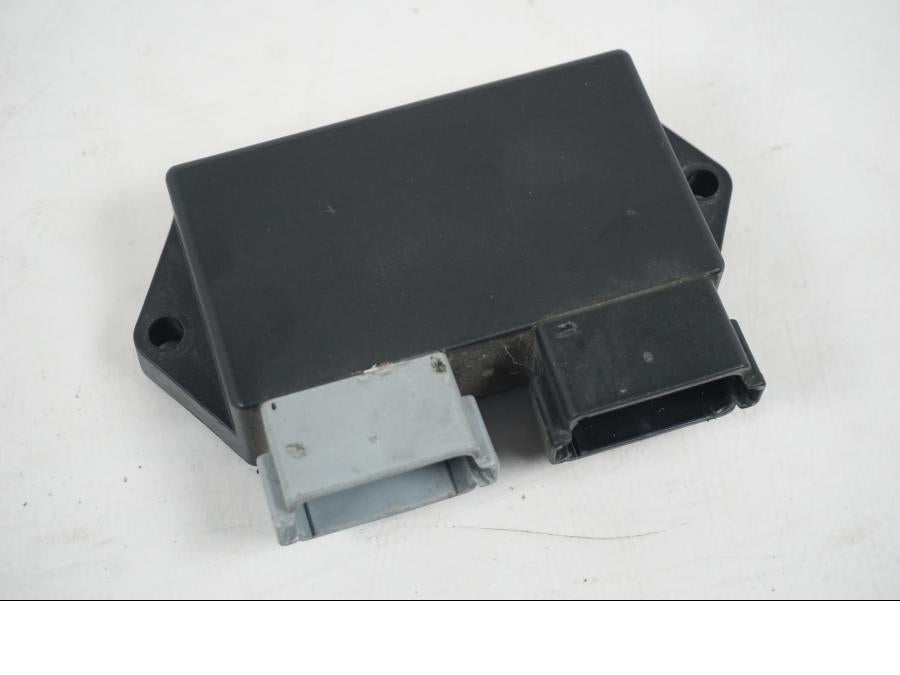 Framsidan på CDI / ECU från en H-D Softail Standard FXST -2001 motorcykel.