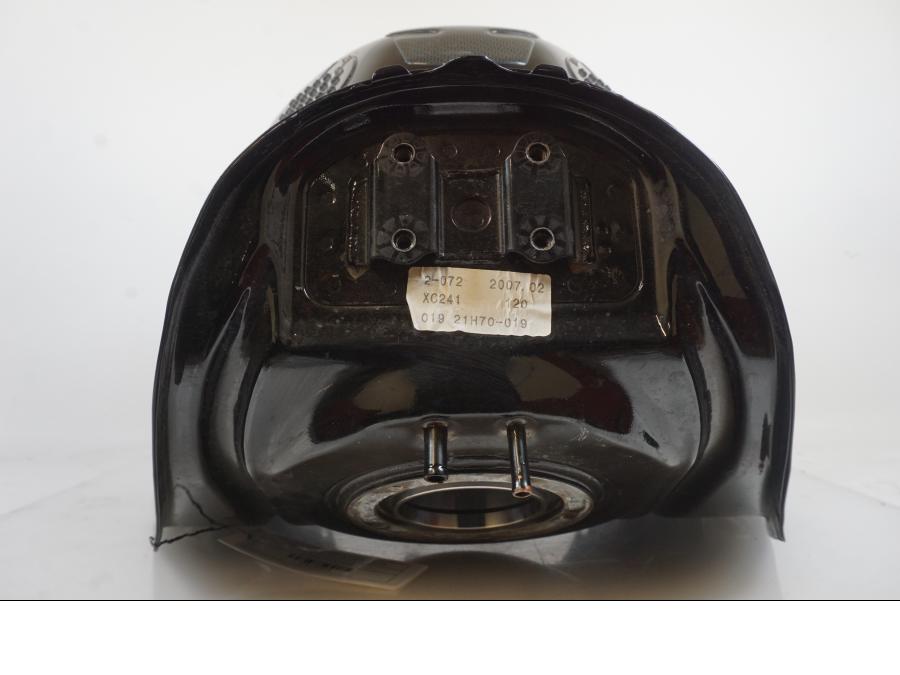 Extrabild3 på Bensintank från en Suzuki GSX-R 1000 -2007 motorcykel.