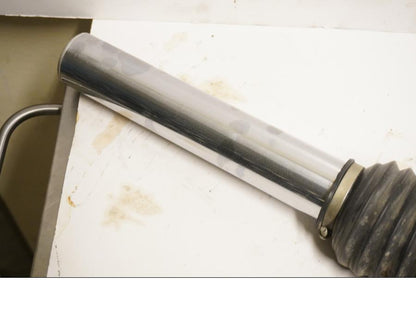 Vänster sida på Gaffelben från en Triumph Tiger -2002 motorcykel.