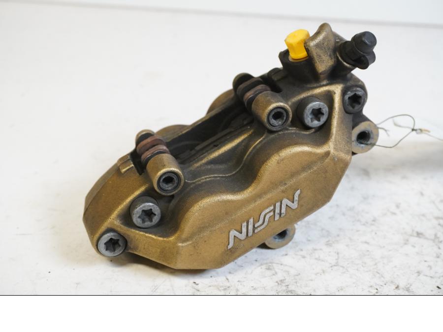 Framsidan på Bromsok från en Honda CBR 900 RR -2000 motorcykel.