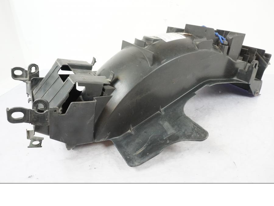 Extrabild1 på Undertail från en Honda NT 650 V -2002 motorcykel.