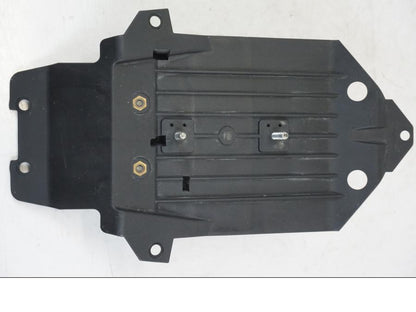 Extrabild3 på Batterikåpa från en Ducati Streetfighter S -2011 motorcykel.