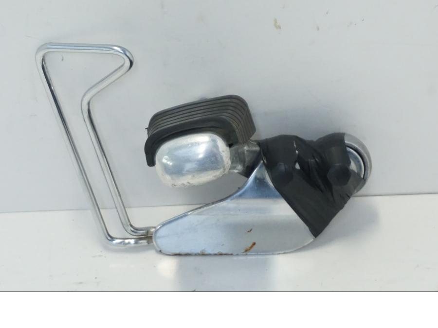 Framsidan på Fotpinne från en Yamaha XV 535 -1995 motorcykel.