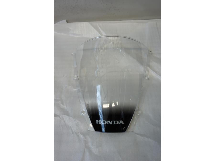 Framsidan på Vindruta från en Honda CBR 600 RR -2004 motorcykel.