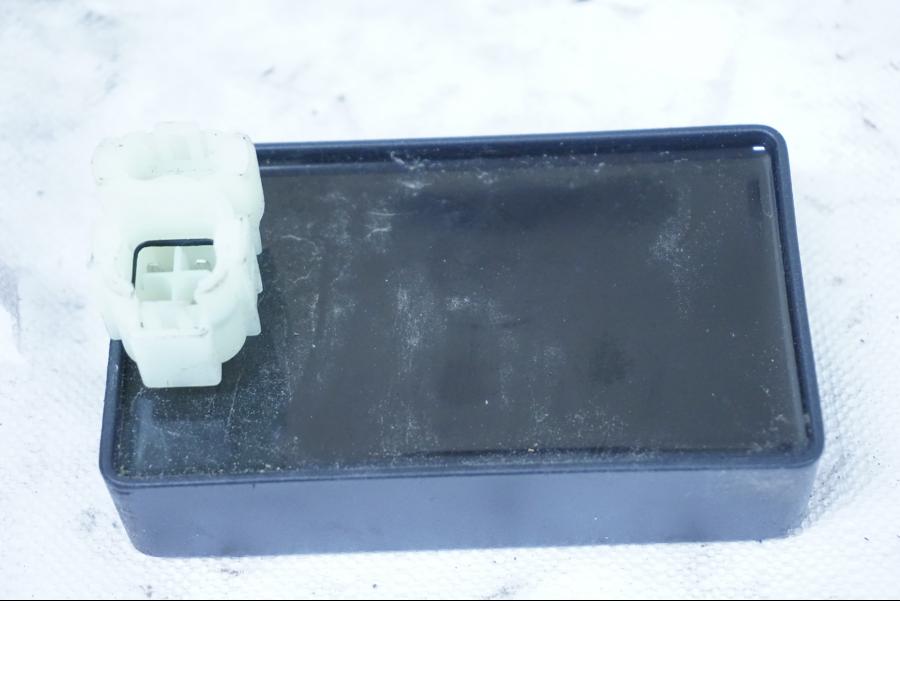 Baksidan på CDI / ECU från en Honda XL 600 V -1994 motorcykel.