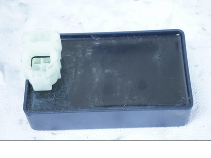 Baksidan på CDI / ECU från en Honda XL 600 V -1994 motorcykel.