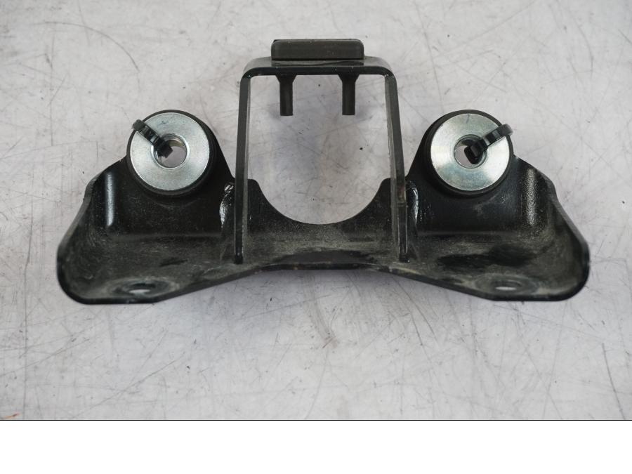 Vänster sida på Baklampfäste från en Yamaha MT-09 SP -2018 motorcykel.