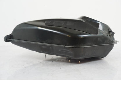 Baksidan på Bensintank från en Yamaha MT-07 -2019 motorcykel.