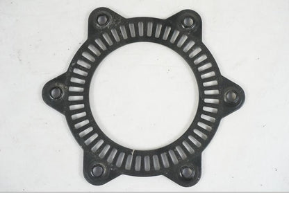 Vänster sida på ABS krans från en Husqvarna 701 SUPERMOTO ABS -2016 motorcykel.