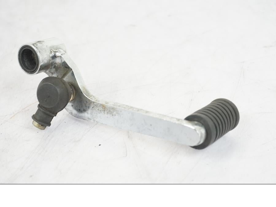 Framsidan på Växelpedal från en Honda CB 1300 F -2003 motorcykel.