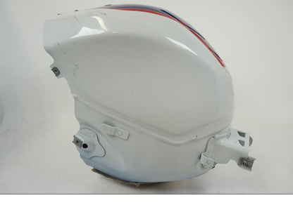 Snett uppifrån på Bensintank från en BMW S 1000 R -2019 motorcykel.