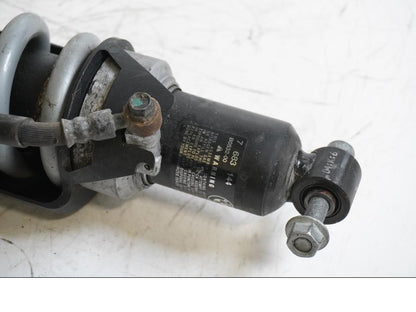 Baksidan på Stötdämpare från en BMW R 1200 R -2007 motorcykel.