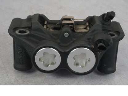 Höger sida på Bromsok från en Yamaha MT-09 SP -2018 motorcykel.