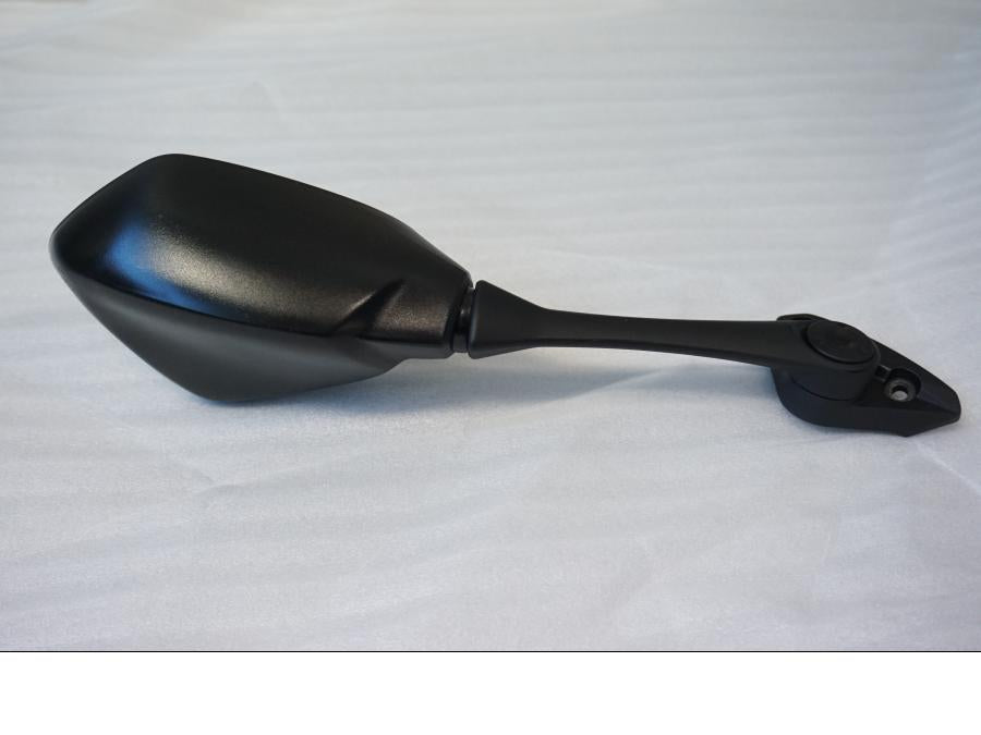 Baksidan på Backspegel från en Suzuki GSX-R 1000 -2017 motorcykel.