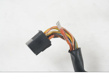 Extrabild4 på Styrelreglage från en Suzuki SV 650 S -2005 motorcykel.