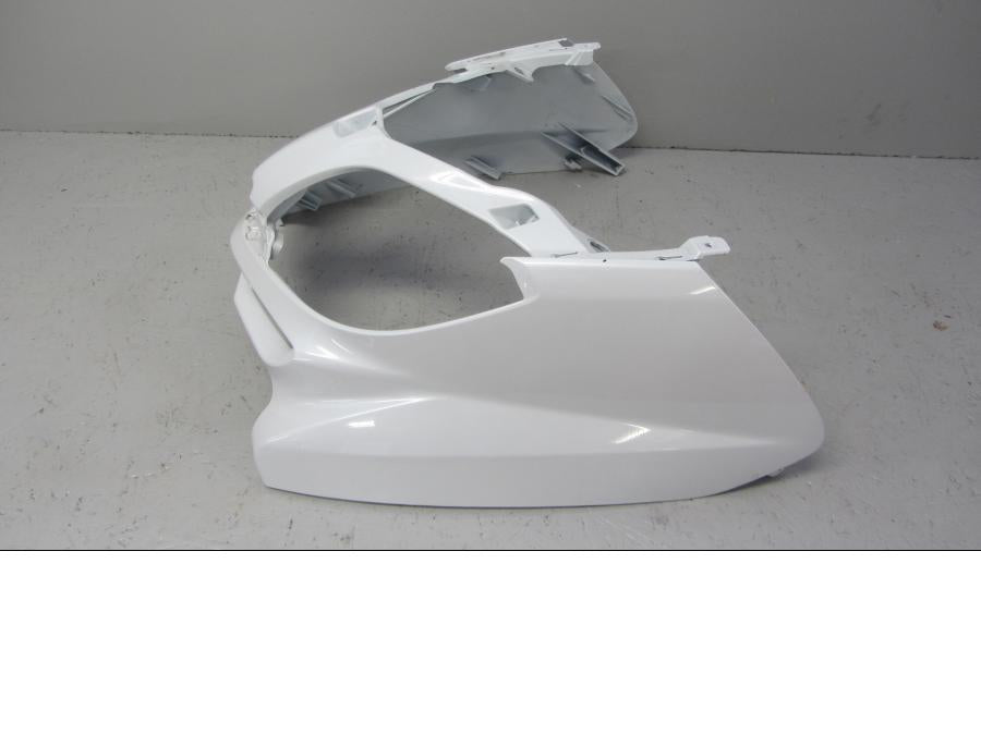 Höger sida på Toppkåpa från en Yamaha YP 250 -2012 motorcykel.