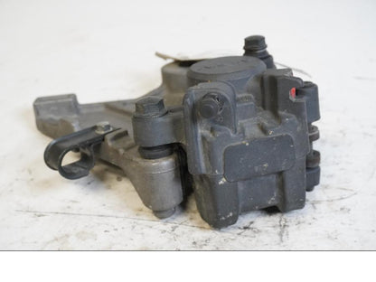 Baksidan på Bromsok från en Honda CB 600 Hornet -2001 motorcykel.