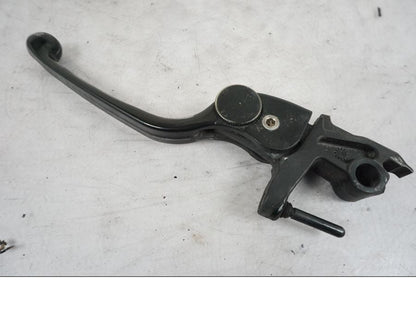 Baksidan på Kopplingsgrepp från en BMW R 850 R -2004 motorcykel.