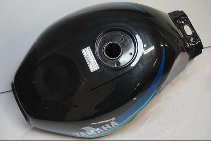 Extrabild4 på Bensintank från en Yamaha FZR 600 -1995 motorcykel.