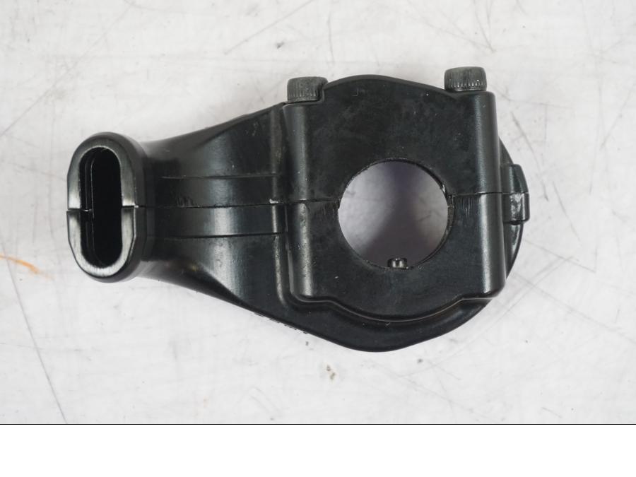 Baksidan på Gasklo från en Yamaha MT-09 -2016 motorcykel.