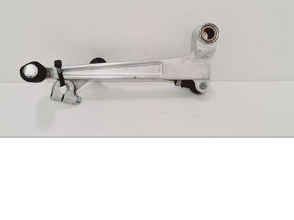 Framsidan på Växelpedal från en Suzuki DL 1000 -2016 motorcykel.