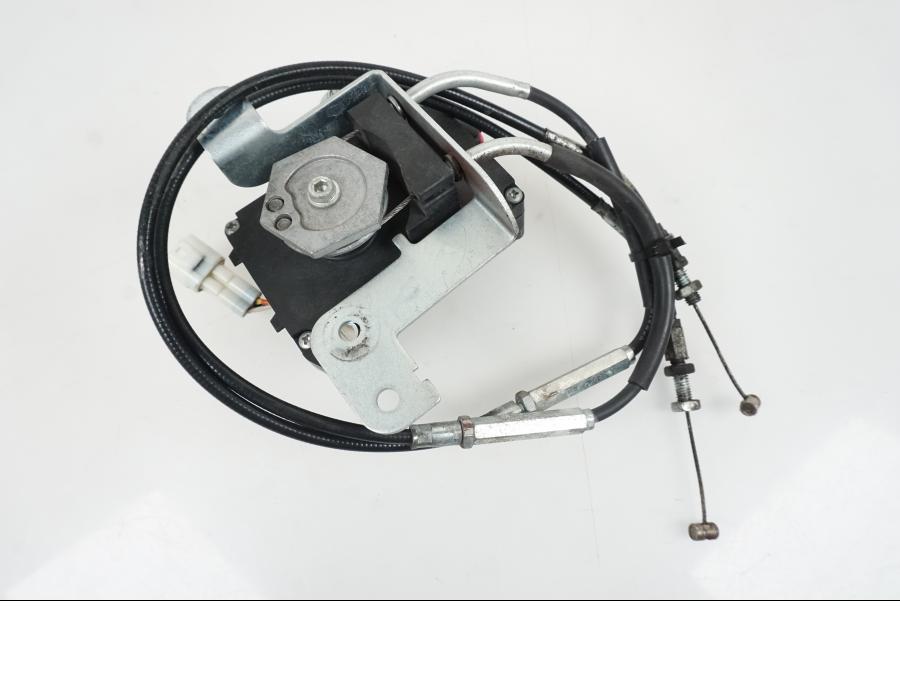 Extrabild3 på Avgasspjällmotor från en Suzuki GSX-R 1000 -2007 motorcykel.