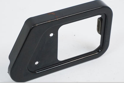 Framsidan på Likriktarskydd från en Kawasaki VN 1500 -2002 motorcykel.