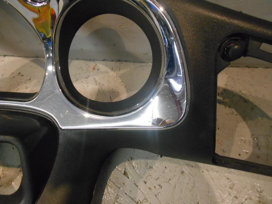 Baksidan på Instrumentkåpa från en Honda GL 1800 -2001 motorcykel.