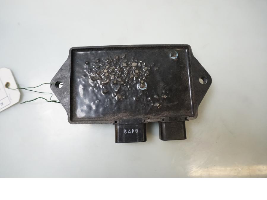 Baksidan på CDI / ECU från en Kawasaki ZRX 1100 -1997 motorcykel.