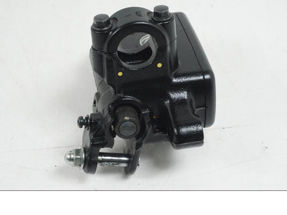 Höger sida på Bromshuvudcylinder från en Honda CB 650 F Hornet -2017 motorcykel.