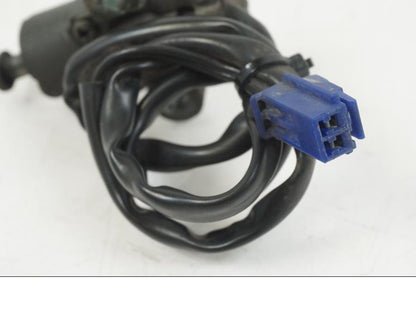 Snett nerifrån på Sidostödsbrytare från en Yamaha XT 660 X -2005 motorcykel.