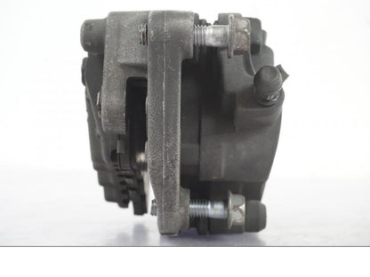 Höger sida på Bromsok från en Honda NT 650 V -2002 motorcykel.