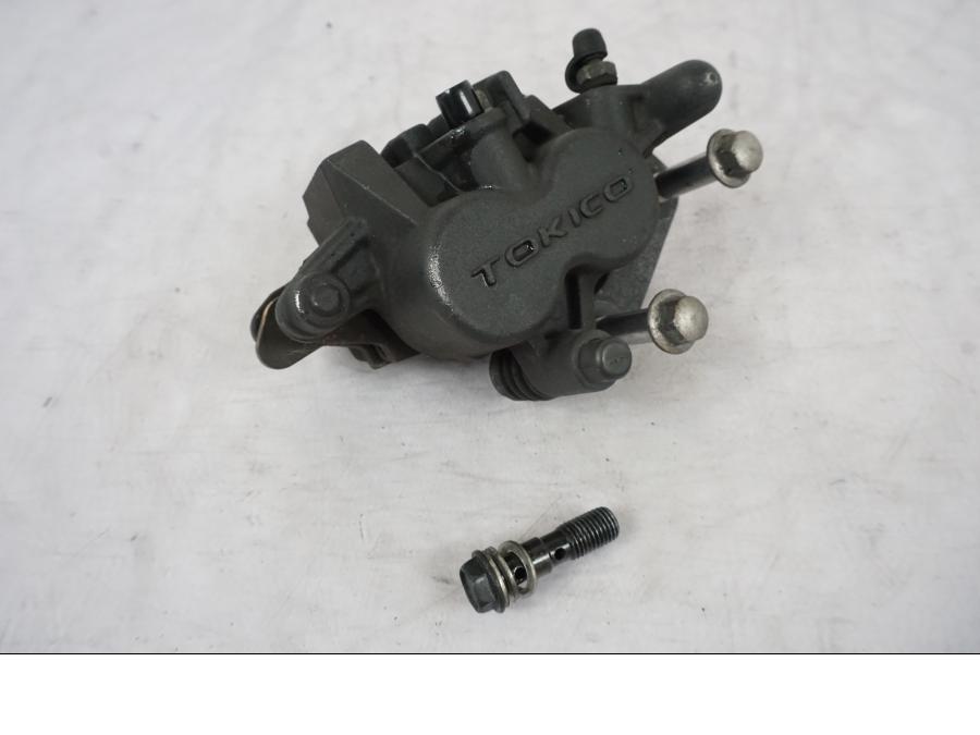 Framsidan på Bromsok från en Kawasaki ER-6N -2008 motorcykel.