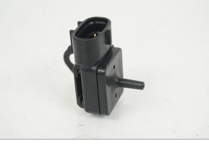 Höger sida på Mapsensor från en Suzuki GSX-R 750 -2001 motorcykel.