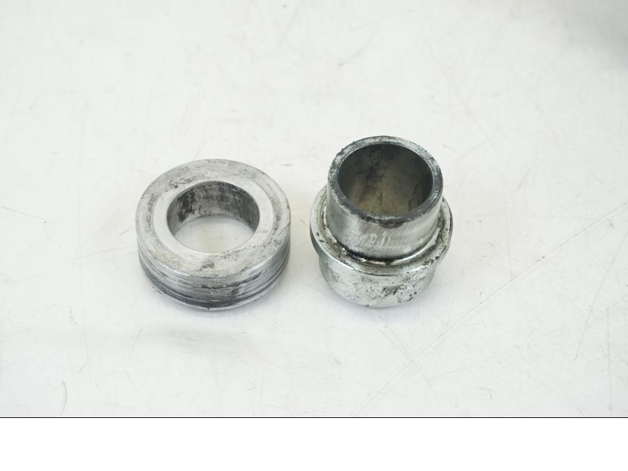 Höger sida på Drevfäste från en Triumph TT 600 -2002 motorcykel.