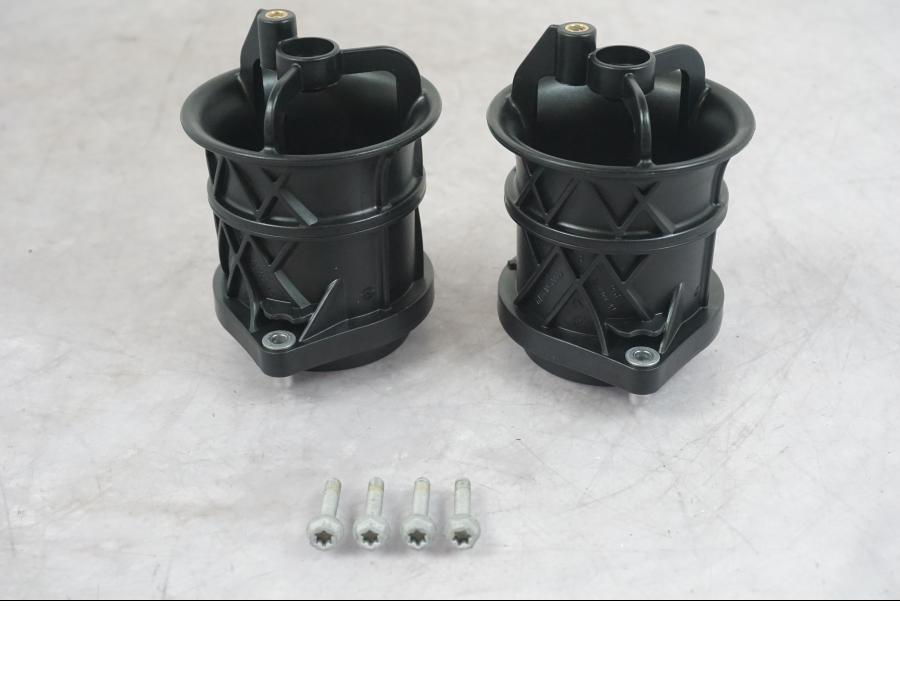 Framsidan på Luftrör från en KTM 1290 Super Duke R -2022 motorcykel.