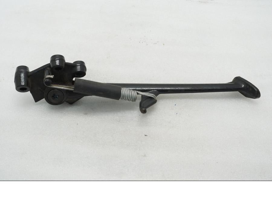 Framsidan på Sidostöd från en BMW F 800 R -2011 motorcykel.