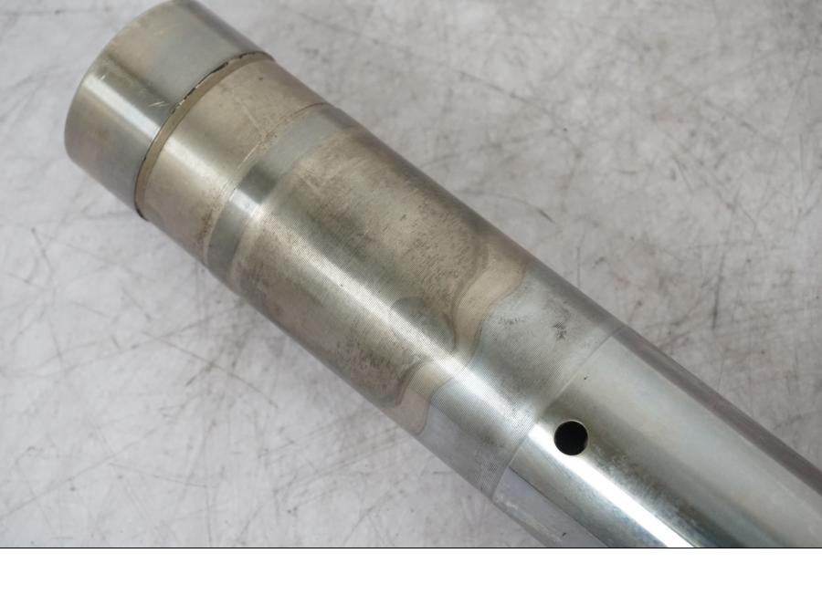 Extrabild1 på Gaffelben från en Honda CBR 900 RR -2001 motorcykel.