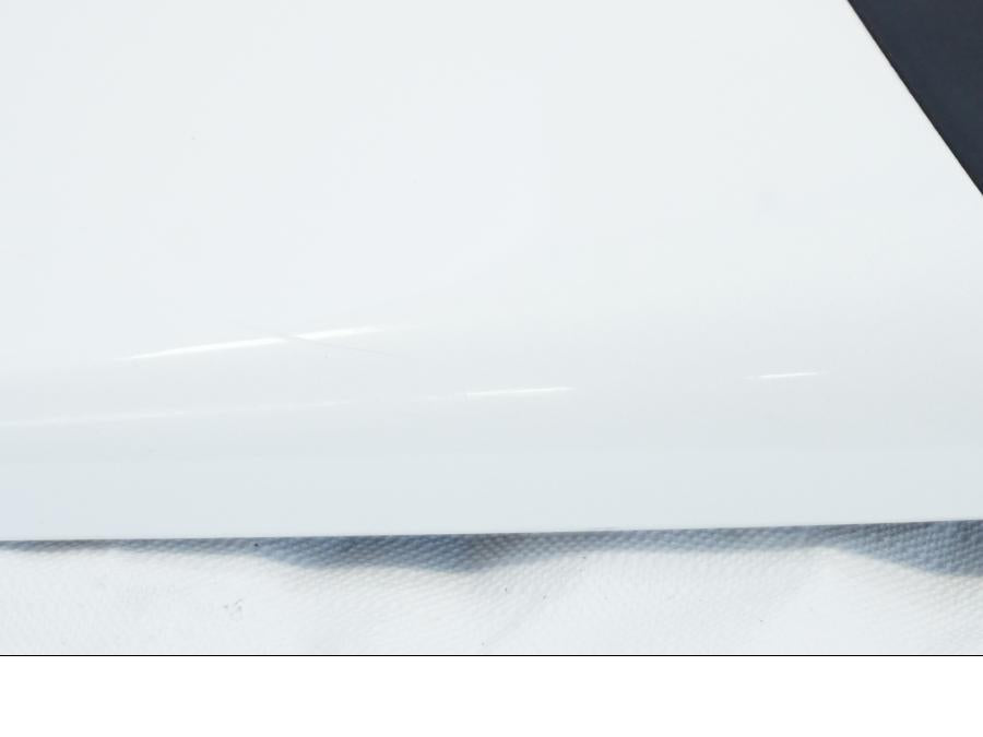 Vänster sida på Kuts från en Triumph Daytona 675 -2010 motorcykel.