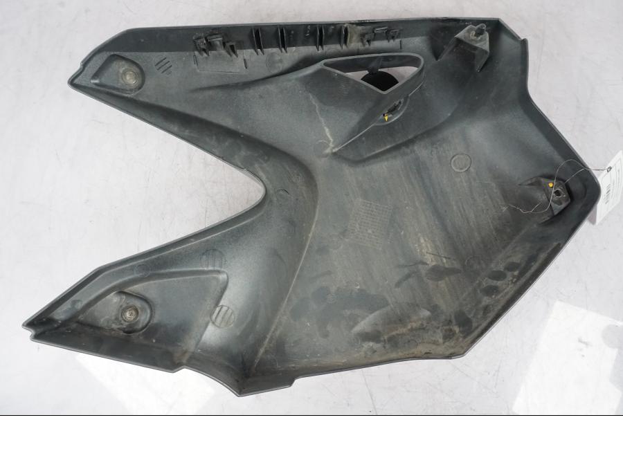 Extrabild1 på Sidkåpa från en BMW R 1200 GS -2005 motorcykel.