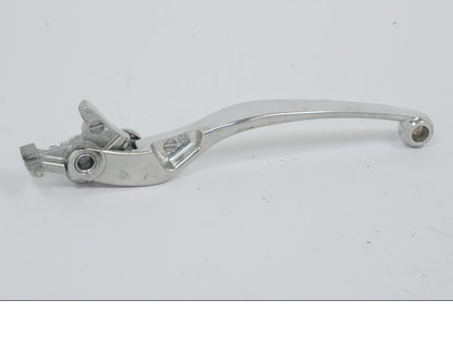 Snett uppifrån på Bromsgrepp från en Kawasaki VN 1500 -2002 motorcykel.