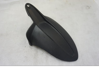 Höger sida på Svingskärm från en Ducati Monster 796 -2013 motorcykel.